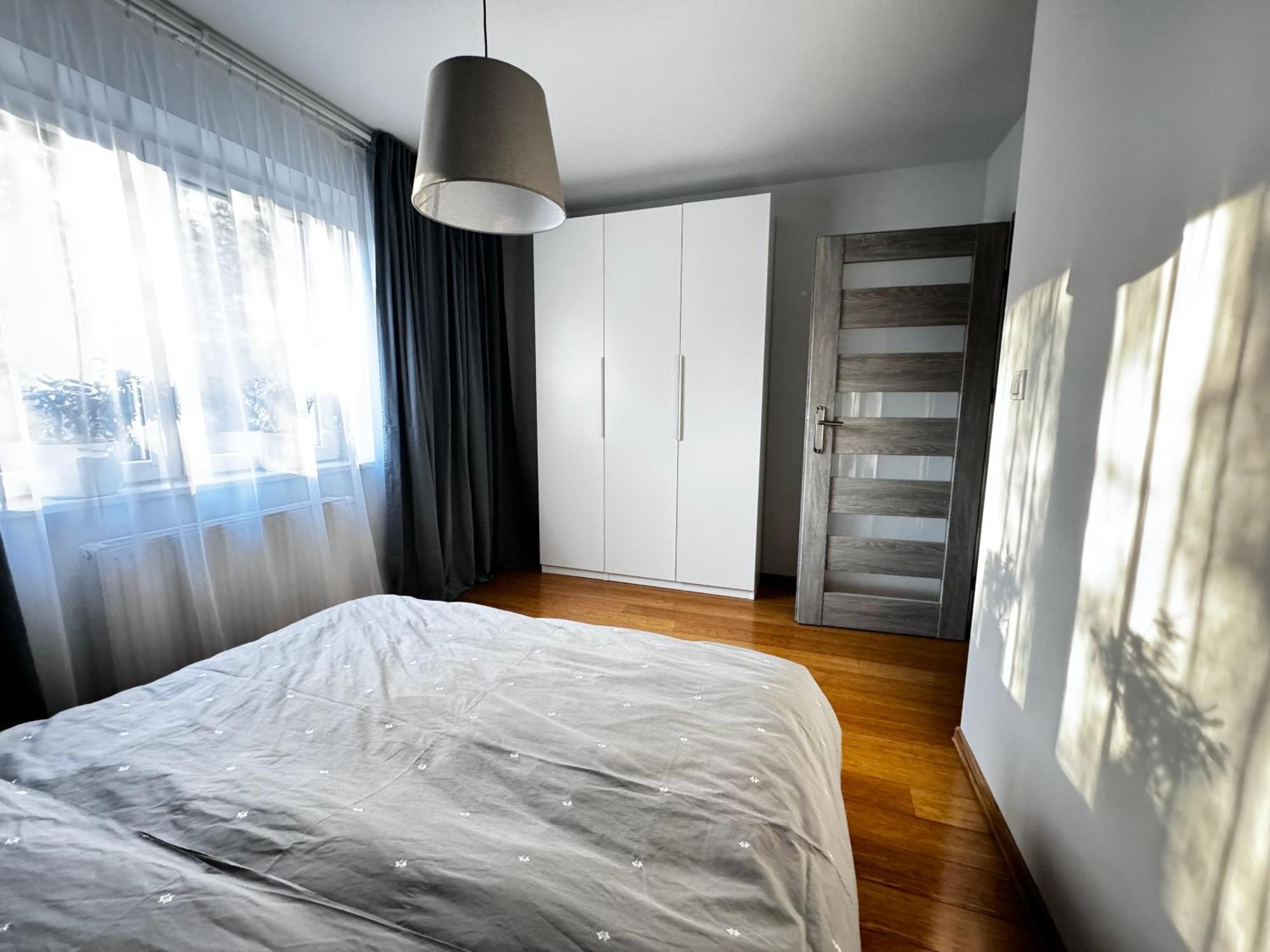 Batorego 13a13 Apartment